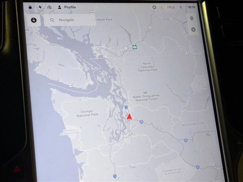 Used 2017 Tesla Model S 75D image 15