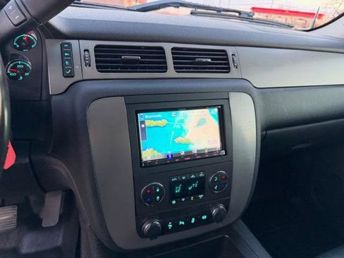 Used 2013 Chevrolet Silverado 2500 LTZ w/ LTZ Plus Package image 21