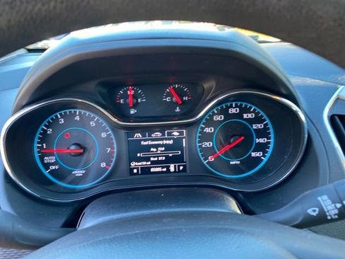 Used 2016 Chevrolet Cruze LS image 9