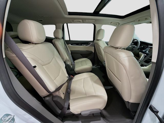 Used 2024 Cadillac XT6 Premium Luxury w/ Technology Package AWD/4WD image 24