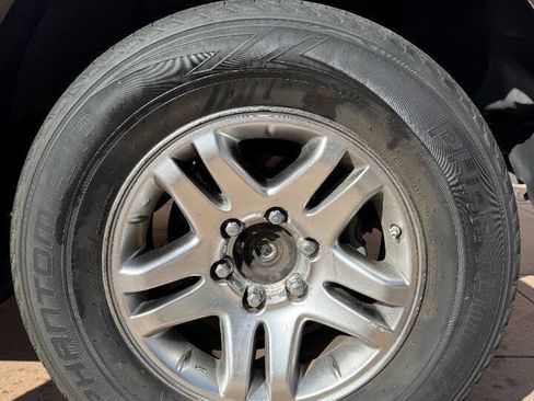 Used 2005 Toyota Sequoia Limited RWD image 32