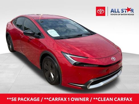 Used 2025 Toyota Prius Plug-In Hybrid FWD image 1