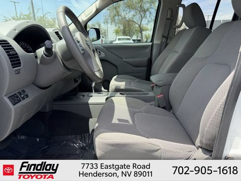 Used 2020 Nissan Frontier SV AWD/4WD image 6