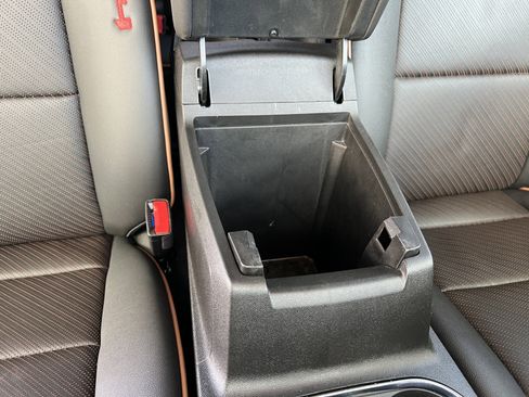 Used 2023 GMC Canyon AT4 w/ AT4 Premium Package image 21