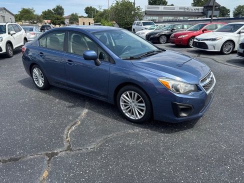 Used 2013 Subaru Impreza 2.0i Premium AWD/4WD image 9