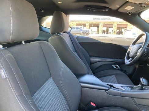 Used 2023 Dodge Challenger SXT image 13