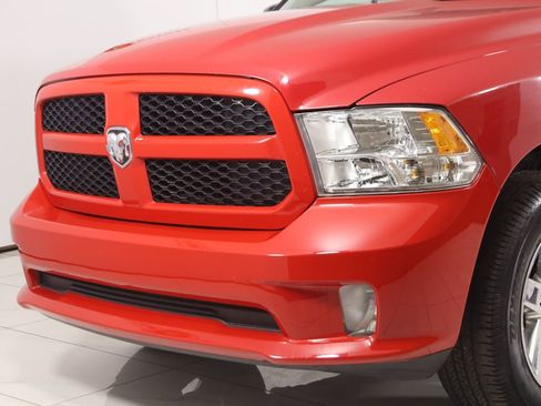 Used 2016 RAM 1500 ST AWD/4WD image 45