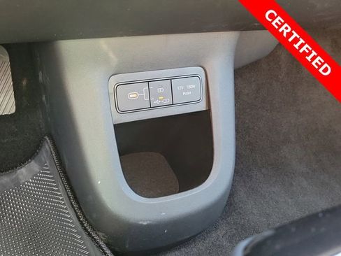 Used 2025 Hyundai Ioniq 5 SE image 14