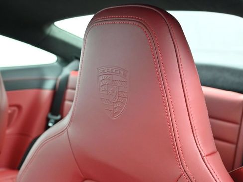 Used 2026 Porsche 911 GT3 RWD image 15