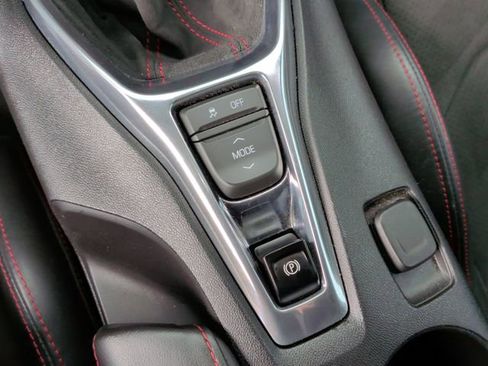 Used 2018 Chevrolet Camaro ZL1 RWD image 26