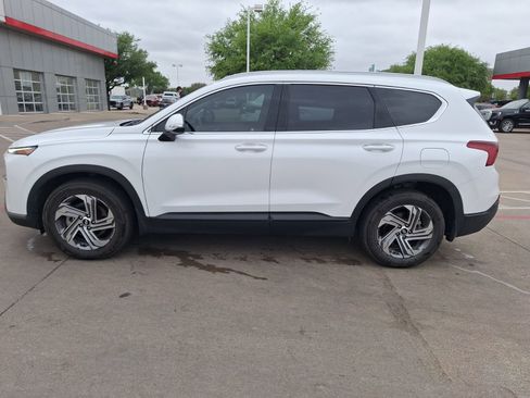 Used 2023 Hyundai Santa Fe SEL image 3