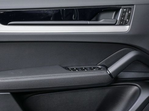 New 2026 Porsche Cayenne Coupe image 6