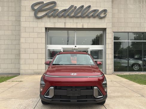 Used 2024 Hyundai Kona SEL w/ Convenience Package AWD/4WD image 13