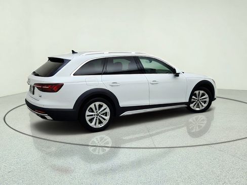 Used 2023 Audi A4 2.0T allroad Premium AWD/4WD image 8