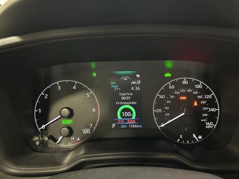 Used 2025 Toyota Corolla SE FWD image 23