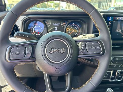 Used 2024 Jeep Wrangler Sport S image 21