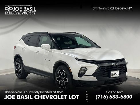 Used 2023 Chevrolet Blazer RS w/ Driver Confidence II Package AWD/4WD image 1