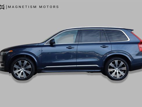 Used 2023 Volvo XC90 B6 Ultimate w/ Protection Package Premier AWD/4WD image 3