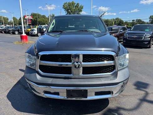 Used 2018 RAM 1500 ST w/ SXT Appearance Group AWD/4WD image 8