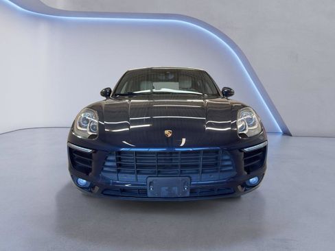 Used 2017 Porsche Macan AWD/4WD image 2
