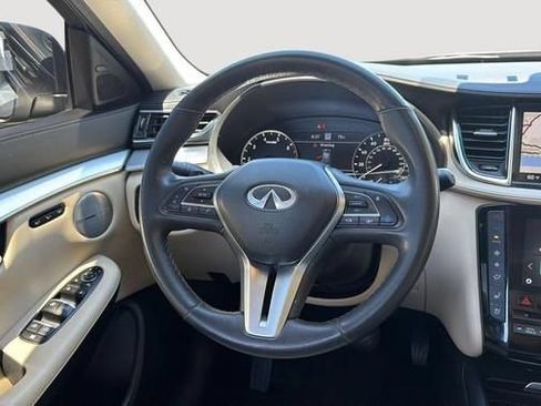 Used 2022 INFINITI QX50 Essential AWD/4WD image 12