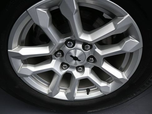 Used 2023 Chevrolet Silverado 1500 RST RWD image 44