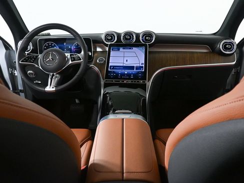 Certified 2026 Mercedes-Benz GLC 300 image 16