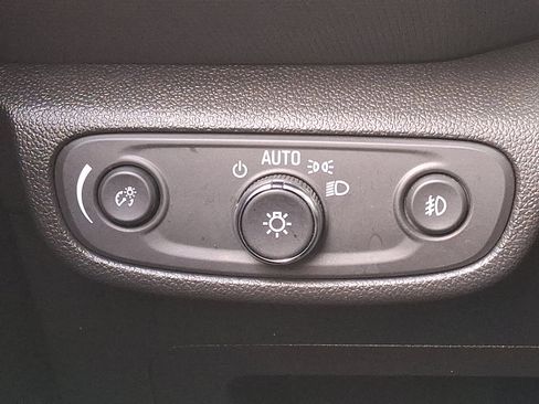 Used 2023 Chevrolet TrailBlazer RS w/ Convenience Package image 25