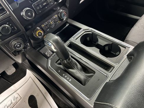 Used 2019 Ford F150 XLT w/ Equipment Group 302A Luxury AWD/4WD image 18