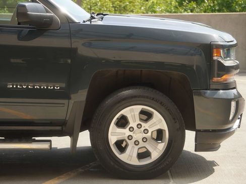 Used 2017 Chevrolet Silverado 1500 LT w/ All Star Edition AWD/4WD image 19