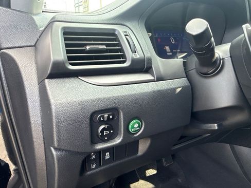 Certified 2021 Honda Pilot Special Edition image 24