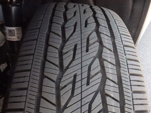 New 2026 Buick Enclave Preferred w/ Power Package image 17