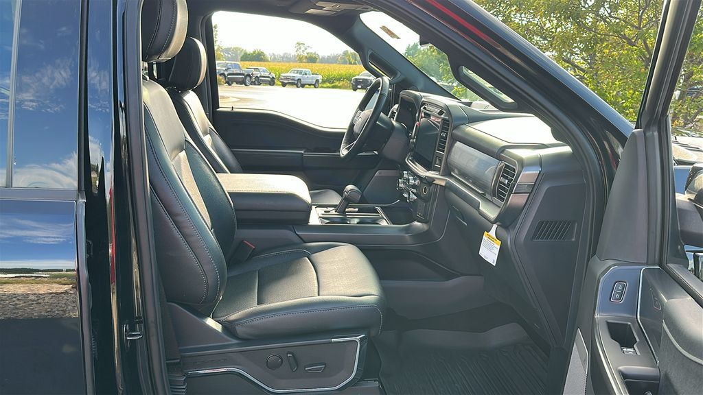 Used 2024 Ford F150 Lariat AWD/4WD image 30