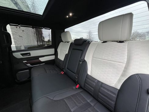 Used 2023 Toyota Tundra Capstone image 30