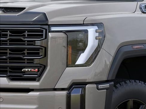 New 2026 GMC Sierra 2500 AT4 image 10