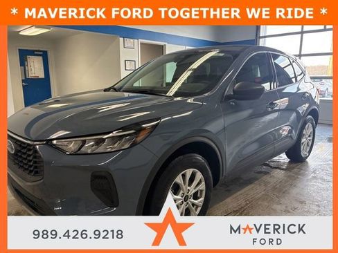 New 2026 Ford Escape Active w/ Tech Pack #1 AWD/4WD image 1