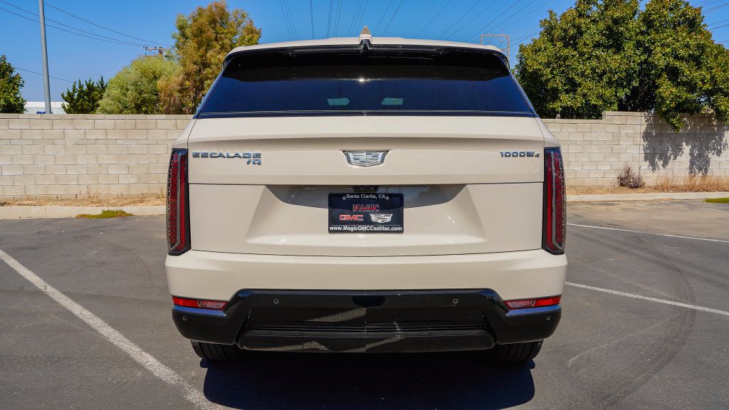 New 2026 Cadillac Escalade IQ Sport 1 AWD/4WD image 8