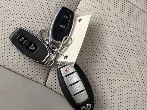 Used 2015 INFINITI Q50 Premium w/ Navigation Package AWD/4WD image 36