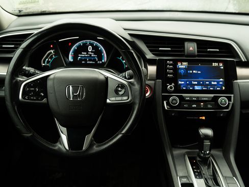 Used 2019 Honda Civic EX image 26