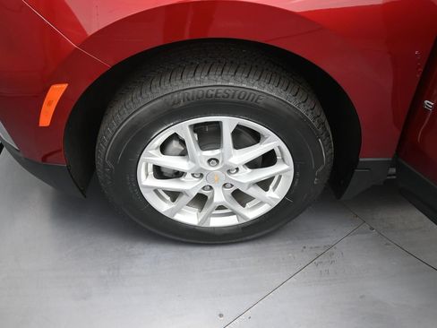 Used 2024 Chevrolet Equinox LT w/ LPO, Floor Liner Package AWD/4WD image 13