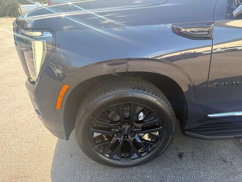 New 2026 GMC Yukon XL Elevation w/ Elevation Premium Package AWD/4WD image 24