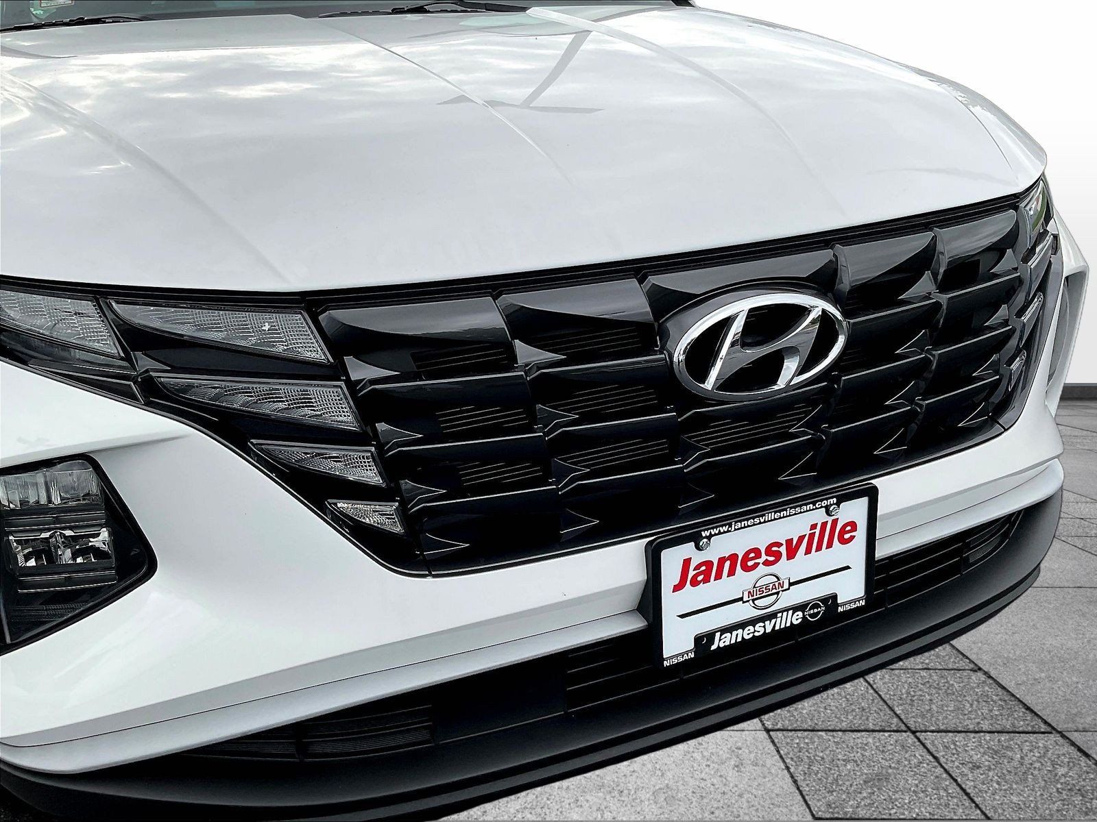 Used 2024 Hyundai Tucson SE AWD/4WD image 34