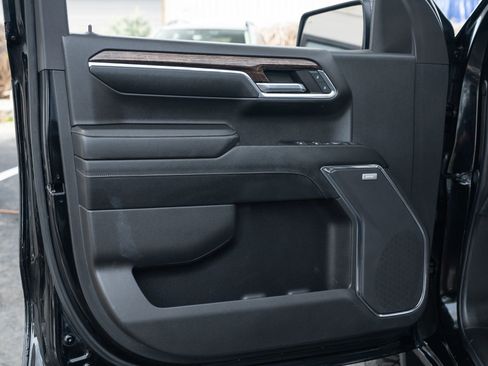Used 2024 GMC Sierra 1500 Elevation w/ Elevation Premium Package RWD image 24