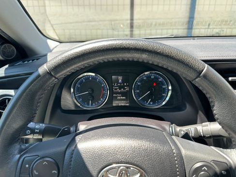 Used 2019 Toyota Corolla SE FWD image 10