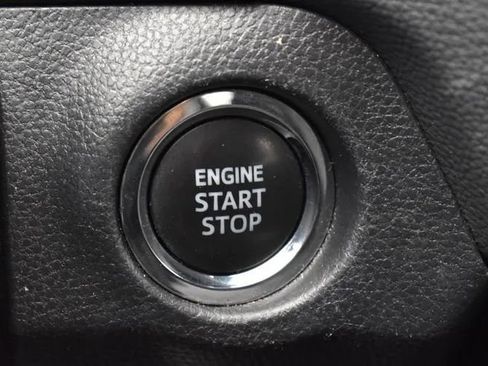 Used 2024 Toyota RAV4 XLE FWD image 24