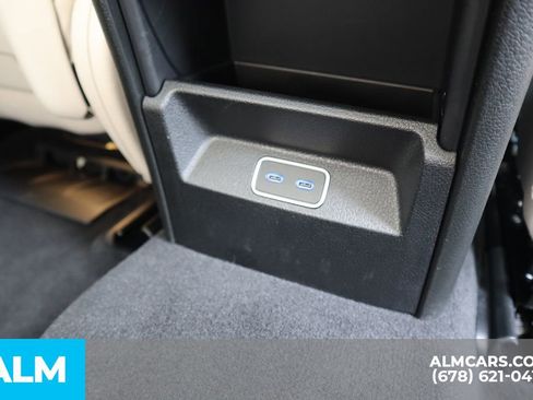 Used 2024 Mercedes-Benz GLE 450e 4MATIC w/ Winter Package image 28