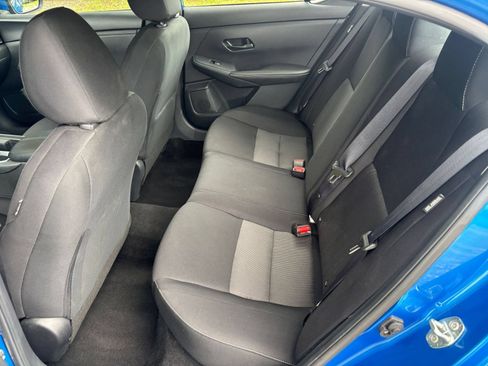 Used 2025 Nissan Sentra SV FWD image 26