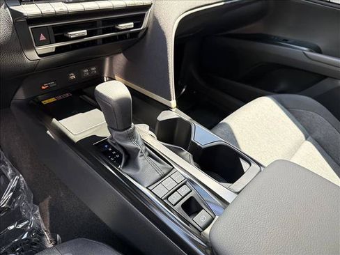 New 2026 Toyota Camry LE FWD image 17