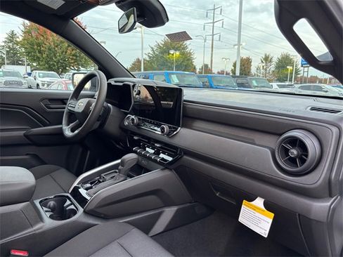 New 2026 Chevrolet Colorado W/T image 29