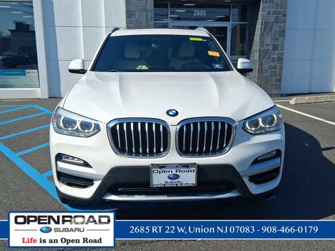 Used 2019 BMW X3 xDrive30i AWD/4WD image 2